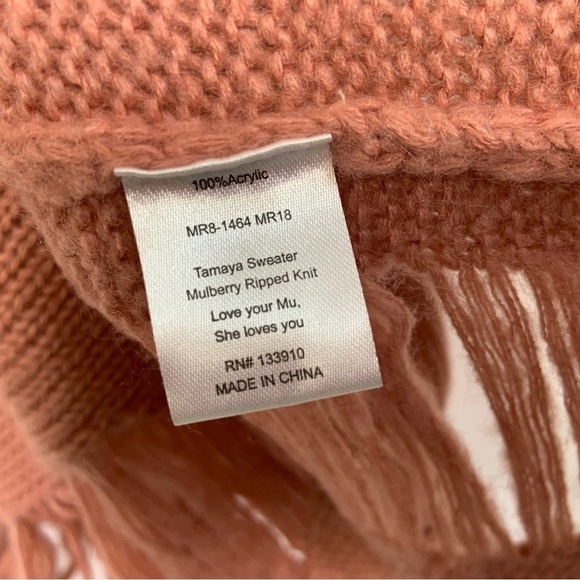 Show Me Your Mumu Tamaya Tunic Distressed Sweater Size Small Pink Long Sleeve - Picture 8 of 9